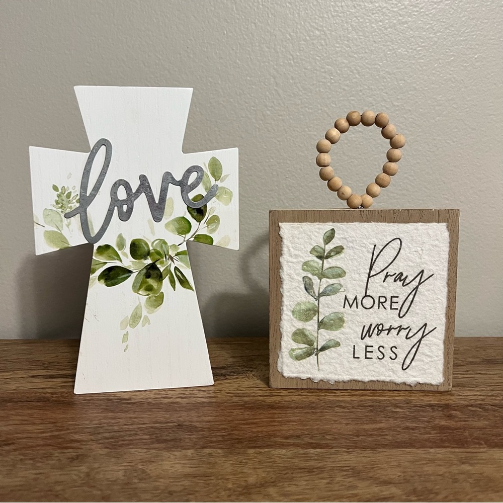 Decorative Wooden Cross and Plaque Set - White and Green